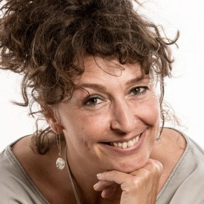 SylviaSylvia&nbsp; van de Wetering